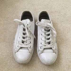Converse All-Star Chuck Taylor Leather Sneakers